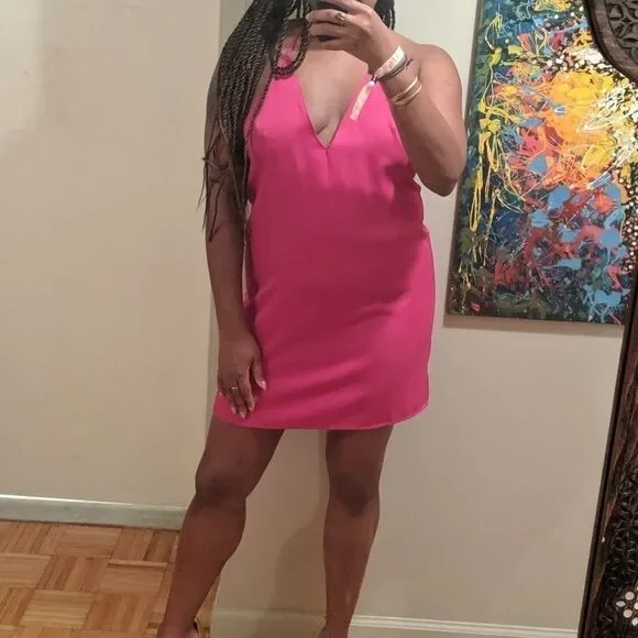Hot pink dress   - Picture 2 of 8